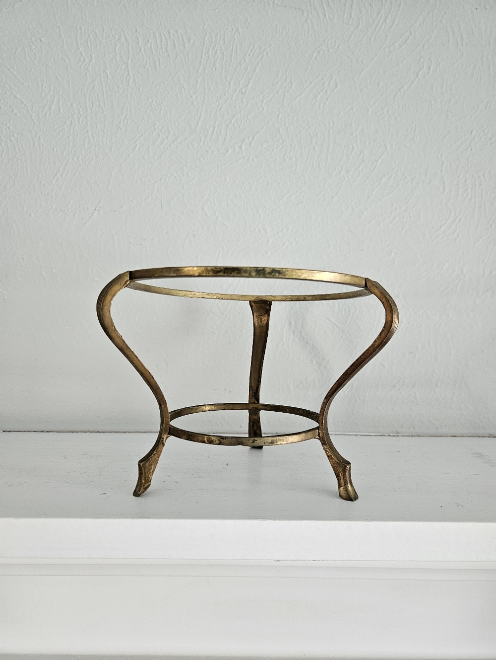 Vintage Brass Decorative Plant Holder/Stand - Picture 1 of 7